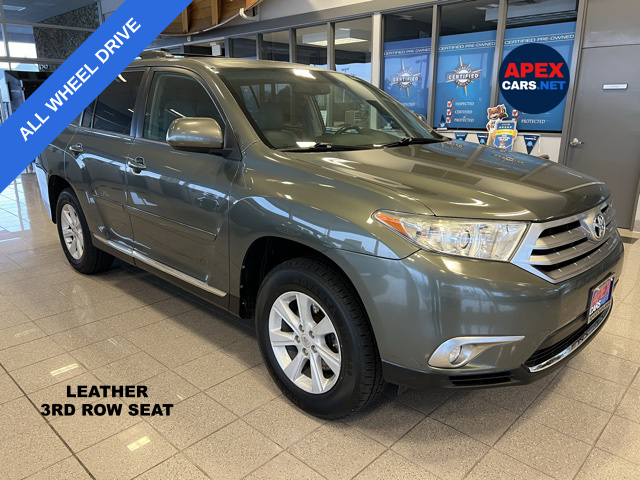 2012 Toyota Highlander SE