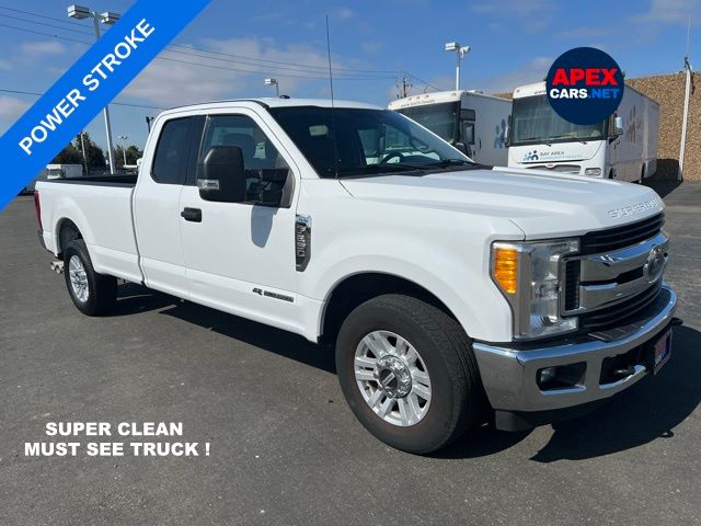 2017 Ford Super Duty F-250 SRW XLT