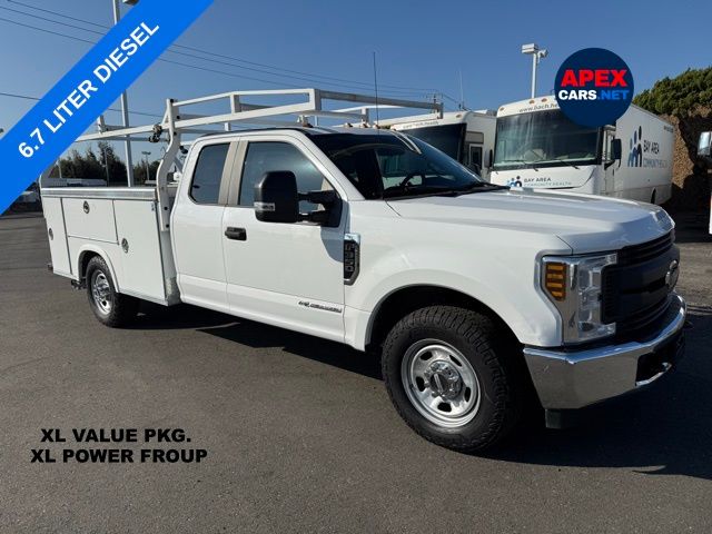 2019 Ford Super Duty F-350 SRW XL