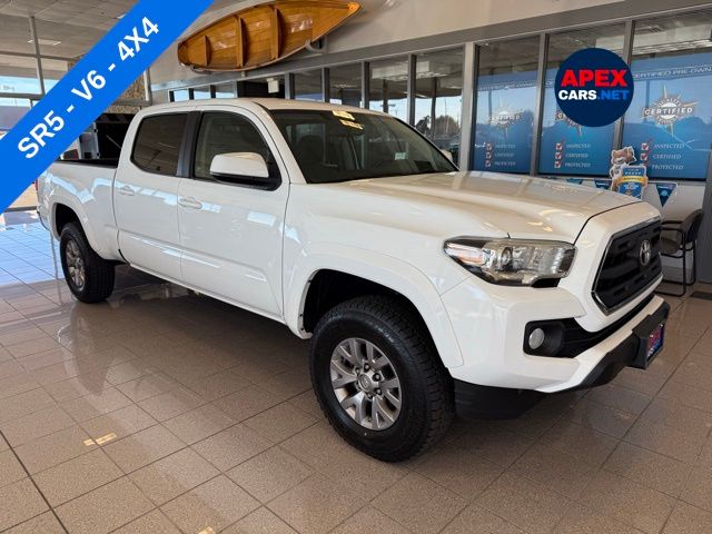 2017 Toyota Tacoma SR5 V6 4X4