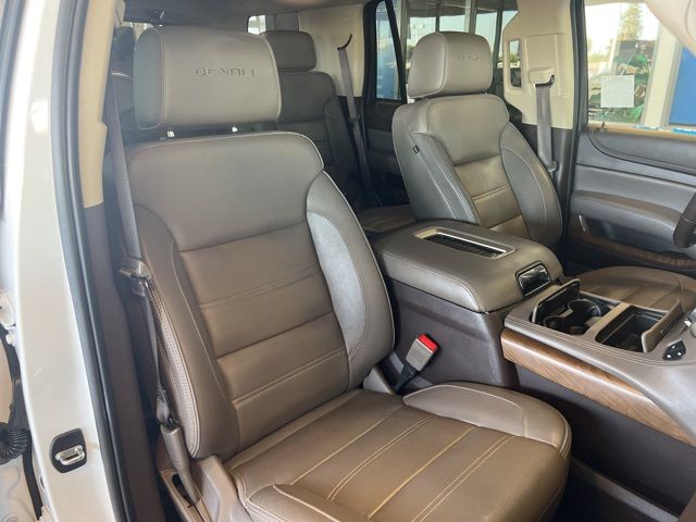 2019 Gmc Yukon Denali Ultimate photo 21