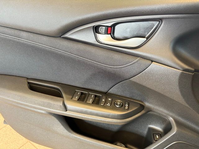 2022 Honda Insight EX photo 19
