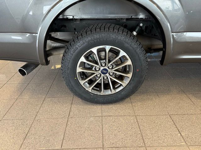 2018 Ford F-150 XLT photo 9