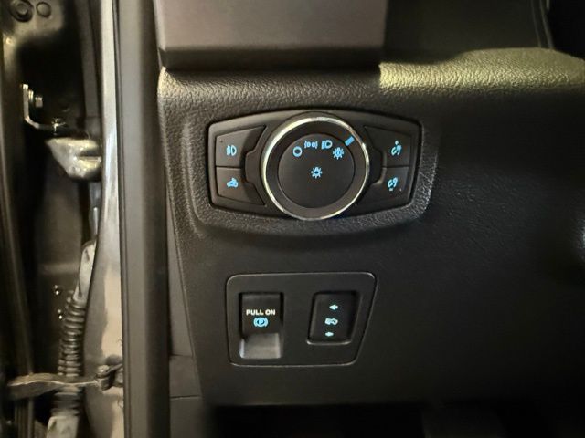 2018 Ford F-150 XLT photo 18