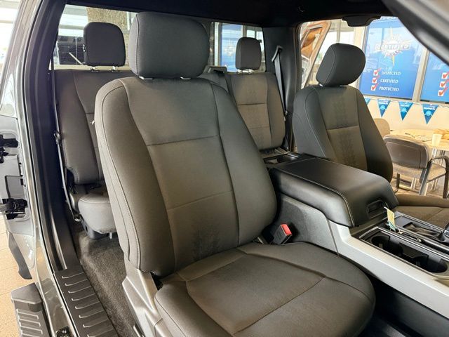 2018 Ford F-150 XLT photo 26