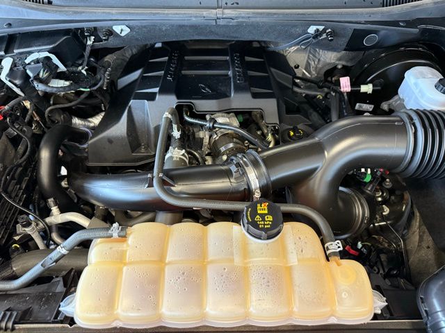 2018 Ford F-150 XLT photo 27