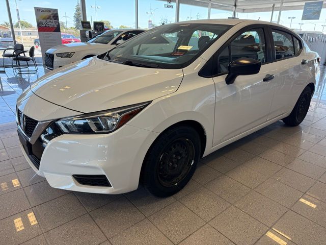 2021 Nissan Versa 1.6 S photo 6