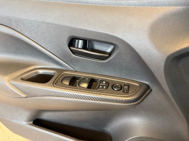 2021 Nissan Versa 1.6 S photo 18