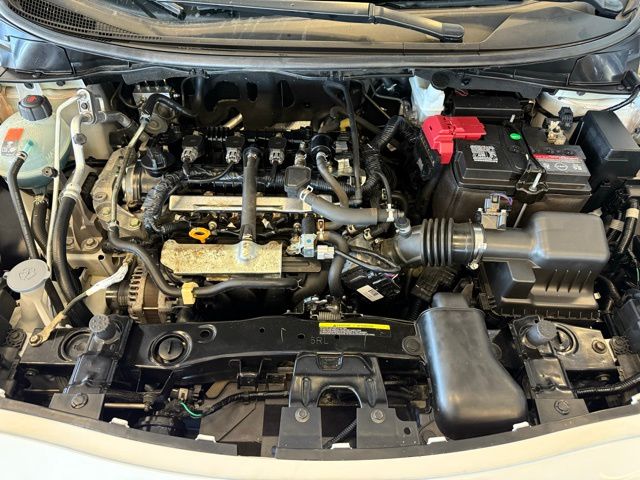 2021 Nissan Versa 1.6 S photo 25