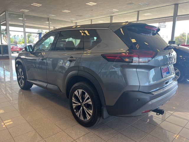 2021 Nissan Rogue SV photo 13