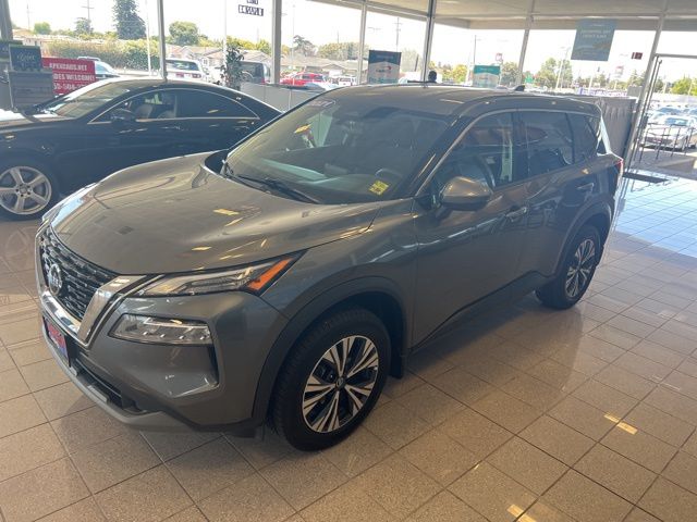 2021 Nissan Rogue SV photo 15
