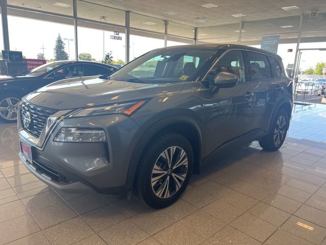2021 Nissan Rogue SV photo 16