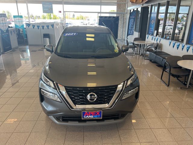 2021 Nissan Rogue SV photo 19