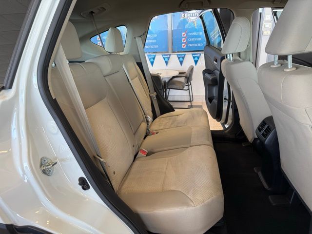 2016 Honda CR-V LX photo 24