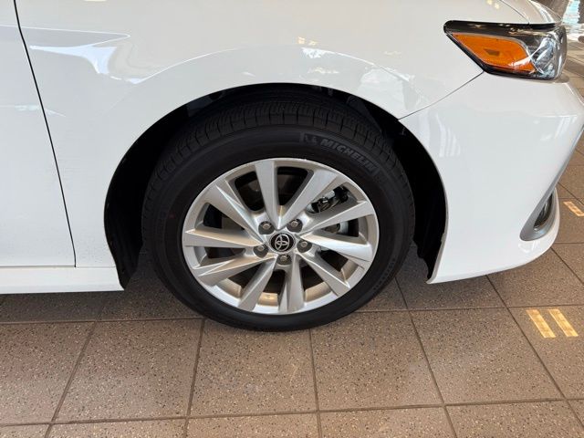 2023 Toyota Camry LE photo 10