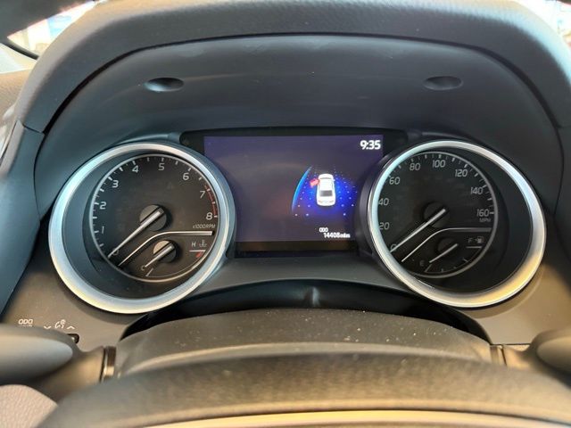 2023 Toyota Camry LE photo 13
