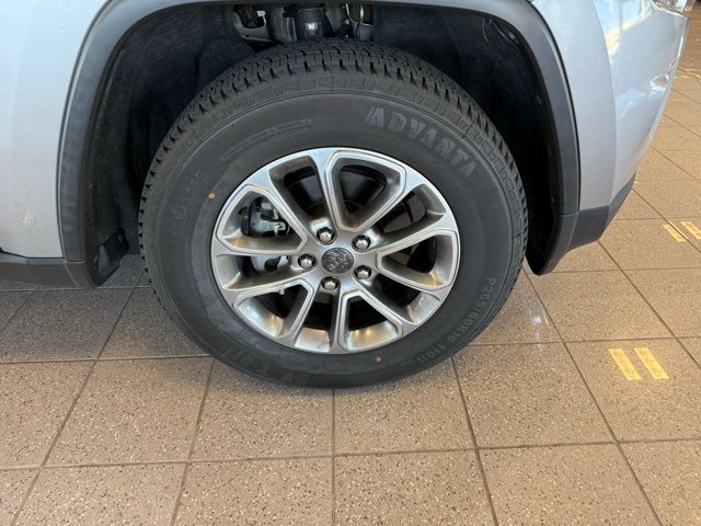 2015 Jeep Grand Cherokee Limited photo 10