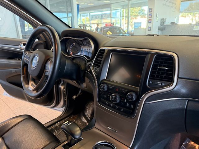 2015 Jeep Grand Cherokee Limited photo 24