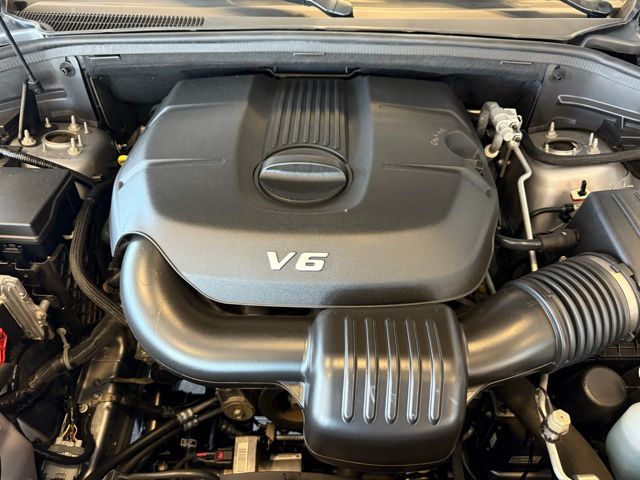 2015 Jeep Grand Cherokee Limited photo 25
