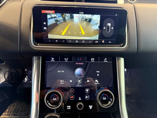 2018 Land Rover Range Rover Sport HSE Dynamic photo 13