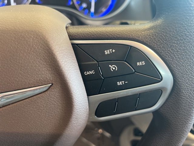 2021 Chrysler Voyager LX photo 21
