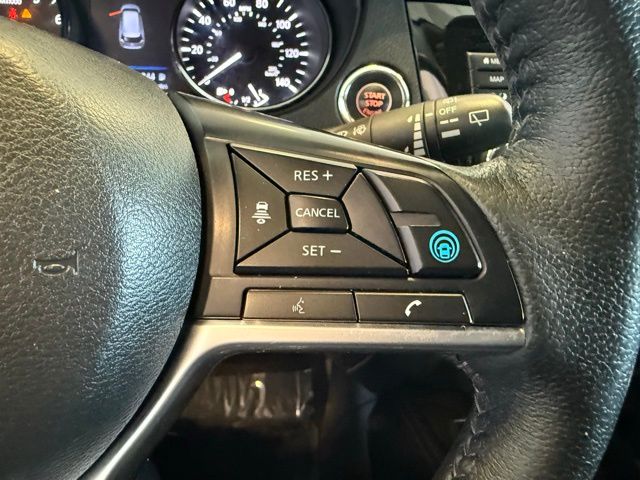 2019 Nissan Rogue SL photo 16