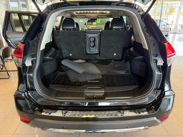 2019 Nissan Rogue SL photo 22