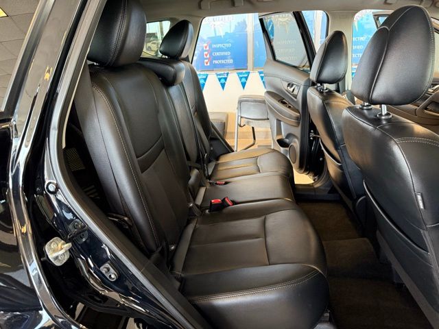 2019 Nissan Rogue SL photo 23