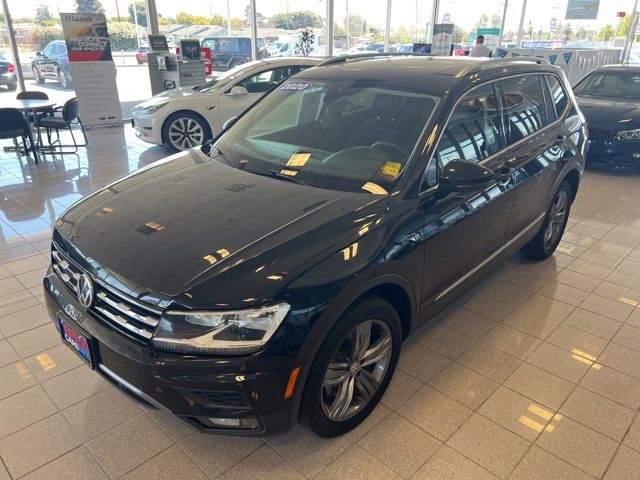 2020 Volkswagen Tiguan SEL photo 13