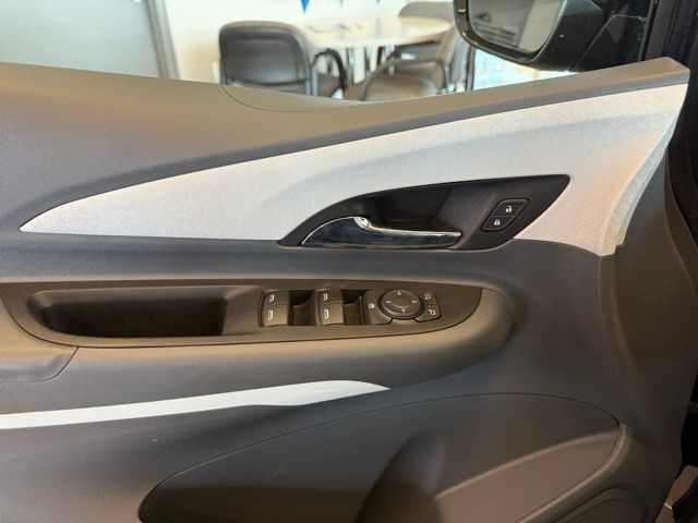 2017 Chevrolet Bolt EV photo 14