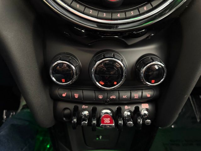 2019 Mini Cooper 4 Door Hardtop Signature photo 15