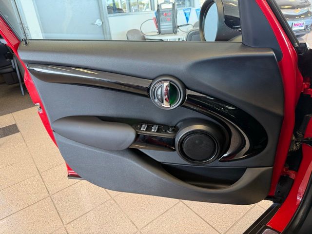 2019 Mini Cooper 4 Door Hardtop Signature photo 20