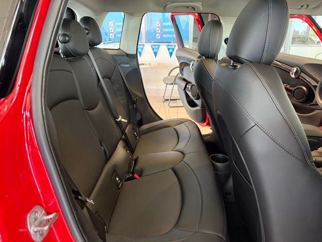 2019 Mini Cooper 4 Door Hardtop Signature photo 23