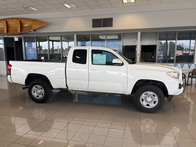 2021 Toyota Tacoma SR5 photo 4