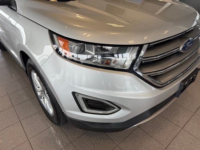 2017 Ford Edge SEL photo 8