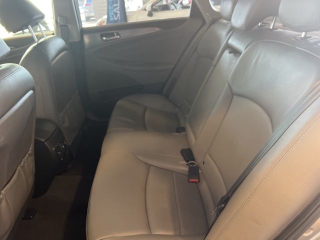 2012 Hyundai Sonata Base photo 20