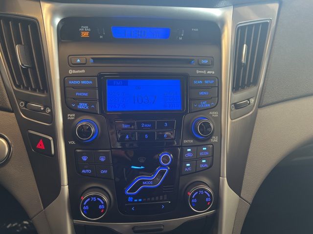 2012 Hyundai Sonata Base photo 29
