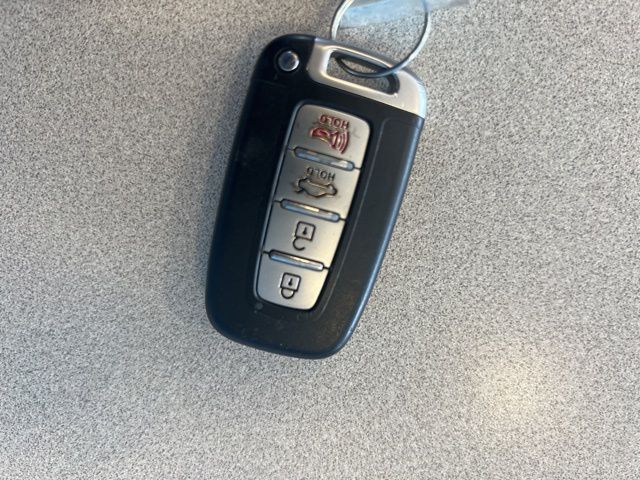2012 Hyundai Sonata Base photo 37
