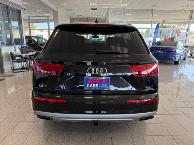 2017 Audi Q7 3.0T Premium Plus photo 3