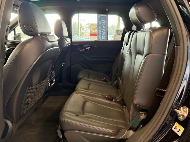 2017 Audi Q7 3.0T Premium Plus photo 22