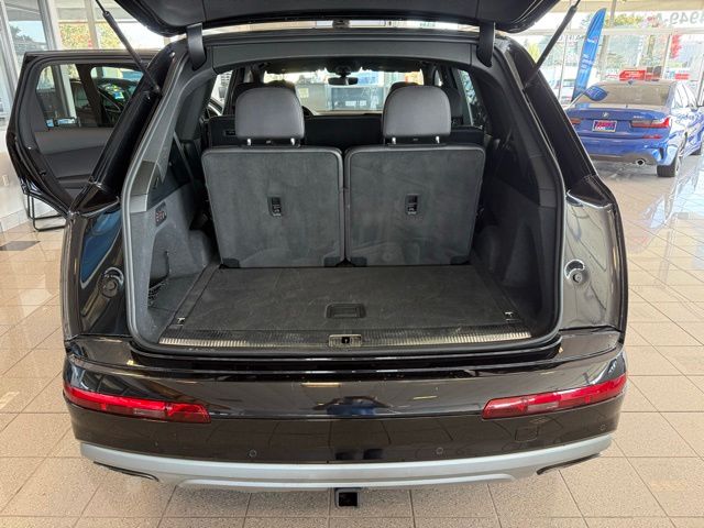 2017 Audi Q7 3.0T Premium Plus photo 23