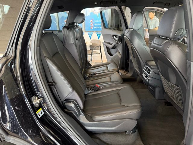 2017 Audi Q7 3.0T Premium Plus photo 24
