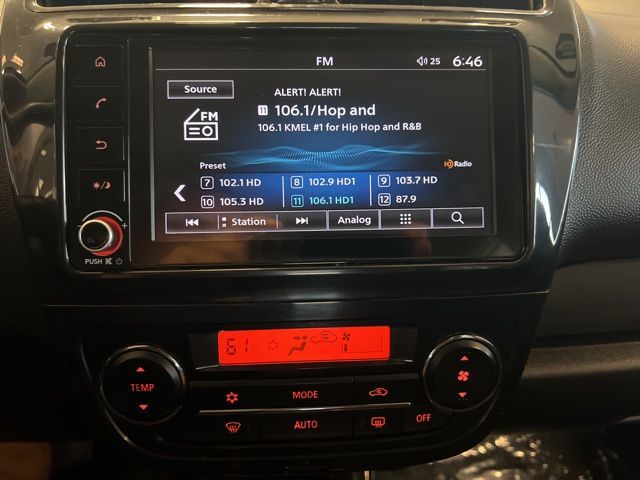 2022 Mitsubishi Mirage ES photo 29