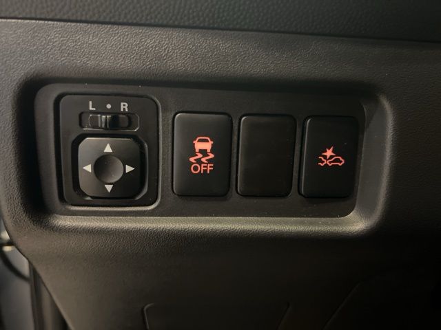 2022 Mitsubishi Mirage ES photo 33