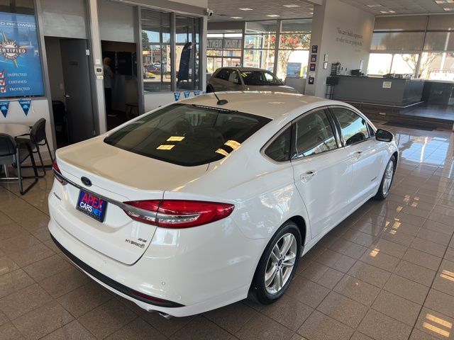 2018 Ford Fusion Hybrid SE photo 6