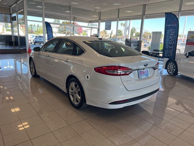 2018 Ford Fusion Hybrid SE photo 9