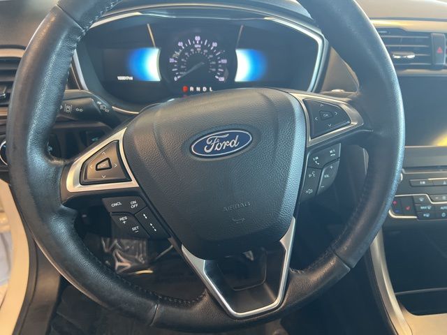 2018 Ford Fusion Hybrid SE photo 17