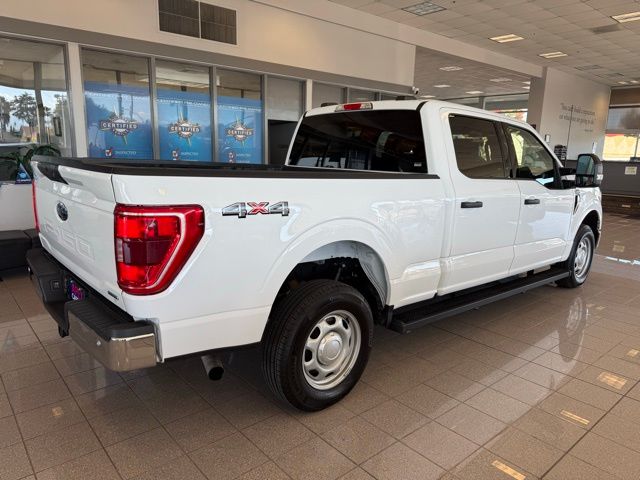 2022 Ford F-150 XLT photo 3