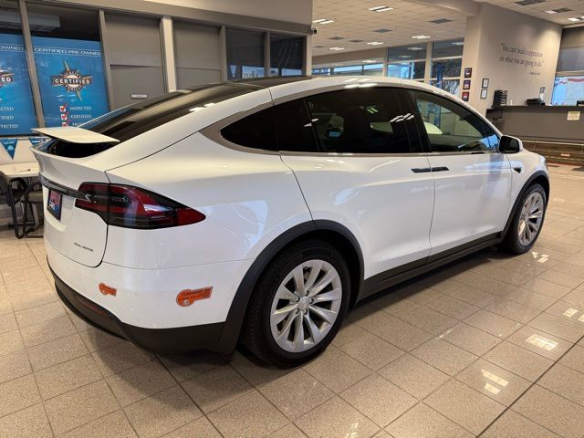 2019 Tesla Model X Long Range photo 3