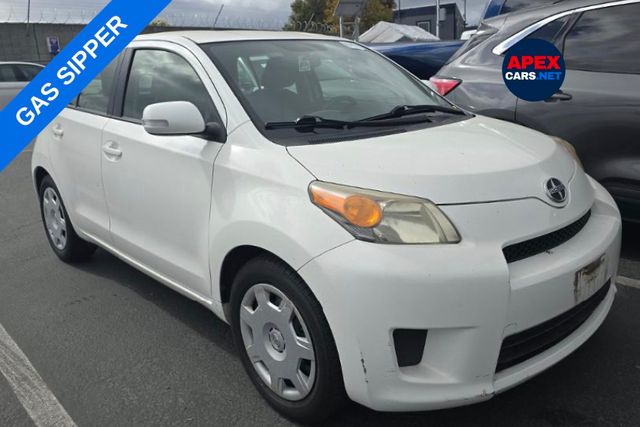 2013 Scion xD